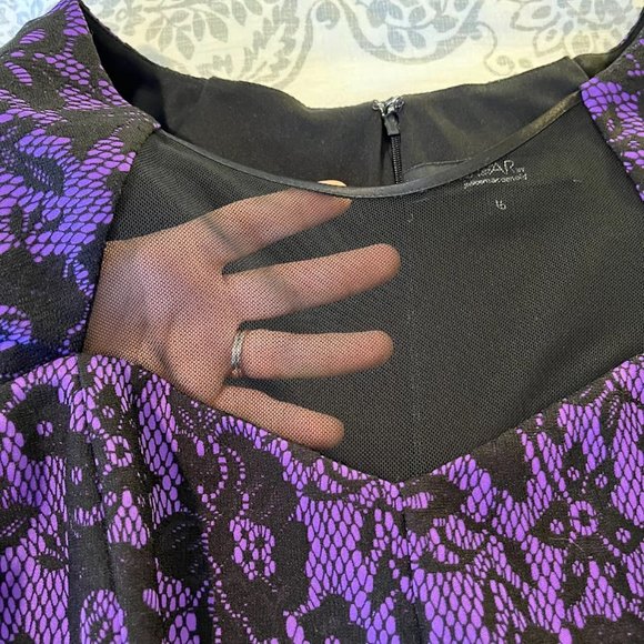 Star by Julien MacDonald Bodycon Dress - Picture 3 of 10